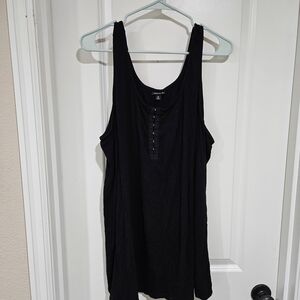 Torrid Black Sleeveless Hook And Eye Tank Top